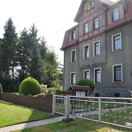 Fewo An Der Linde Muelsen Esterno foto